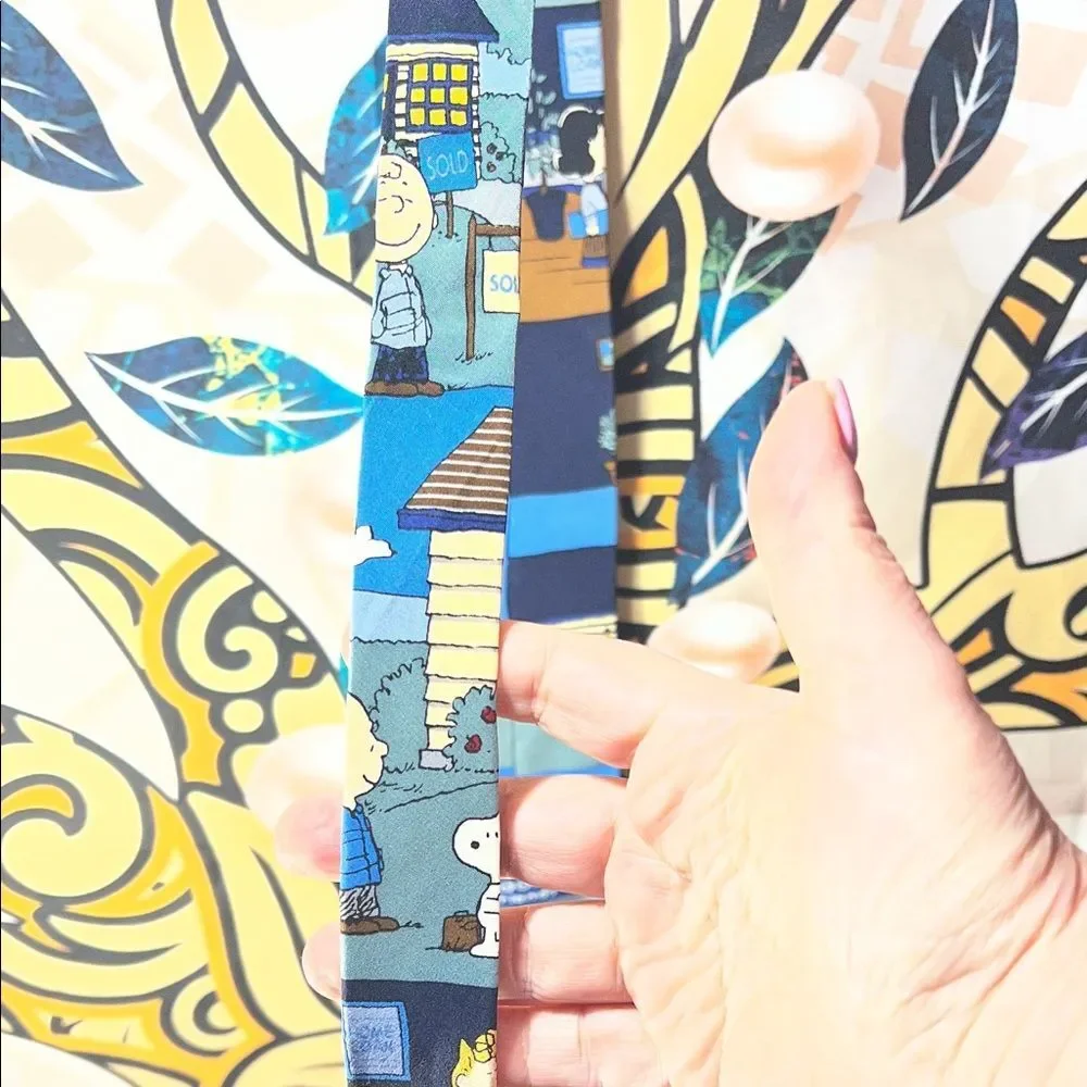Vintage Peanuts Snoopy and Friends Mortgage Sweet Mortgage Silk Tie 4